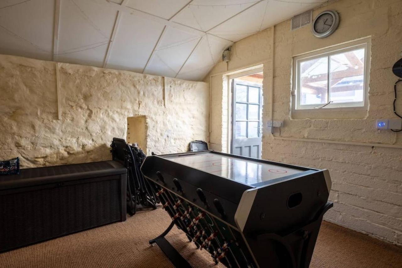 Cosy Welsh Cottage In St Davids Centre With Garden Buitenkant foto
