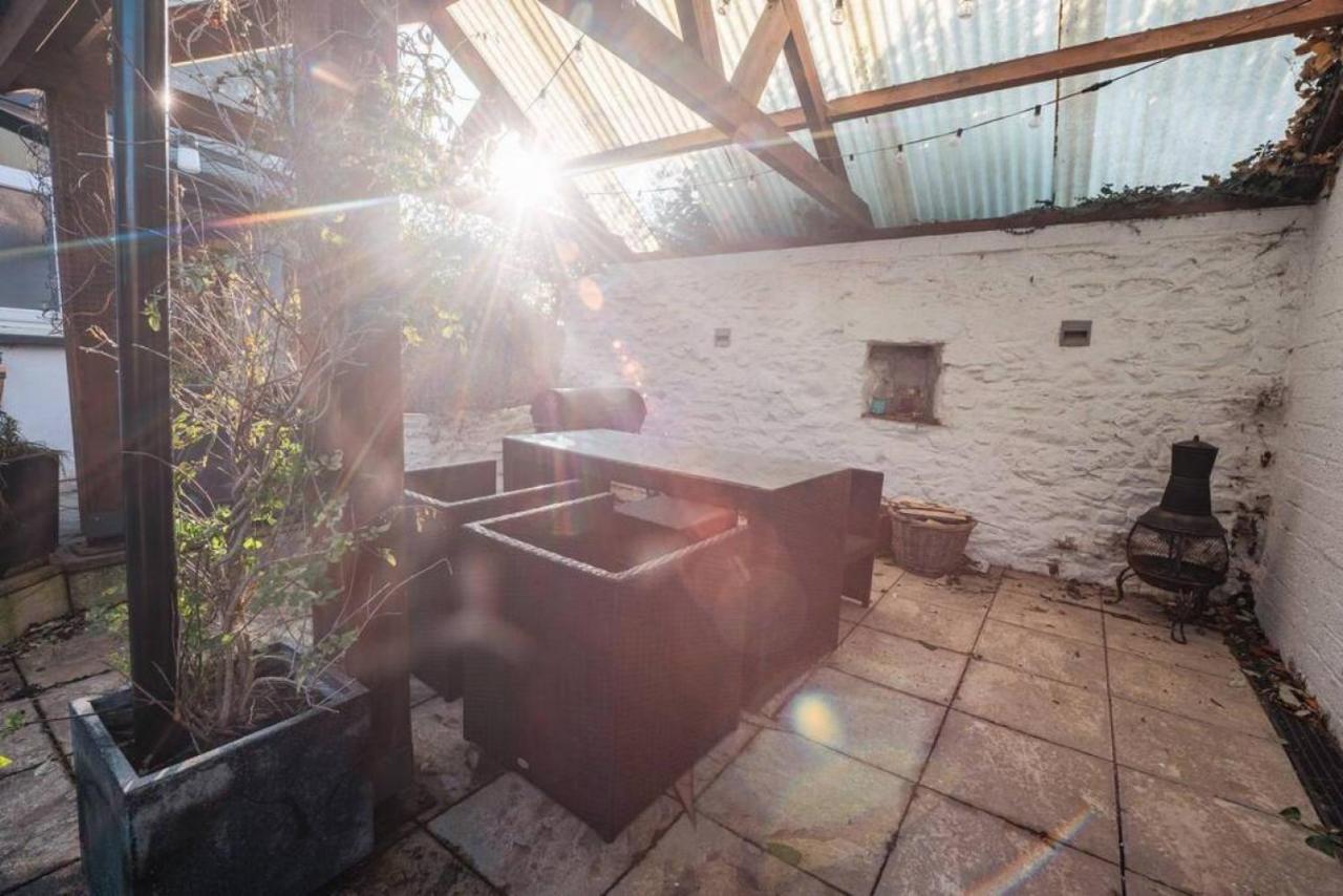 Cosy Welsh Cottage In St Davids Centre With Garden Buitenkant foto